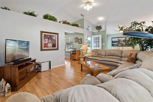 25300 HIBISCUS STREET, Leesburg, FL 34748