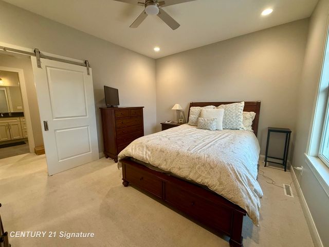 406 N Hamilton Street 111, Saginaw, MI 48602