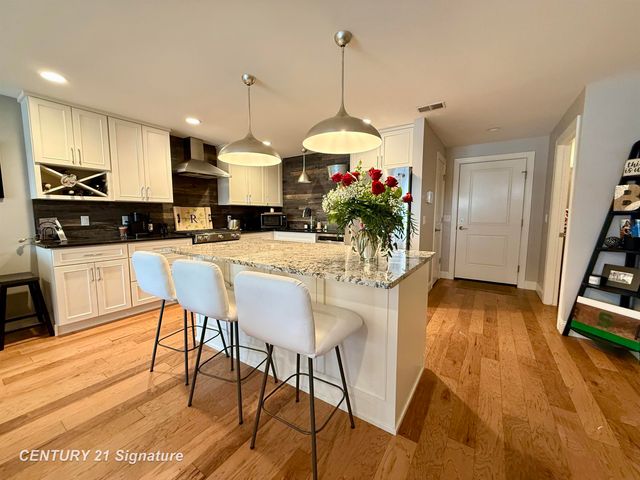 406 N Hamilton Street 111, Saginaw, MI 48602