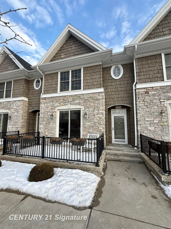 406 N Hamilton Street 111, Saginaw, MI 48602