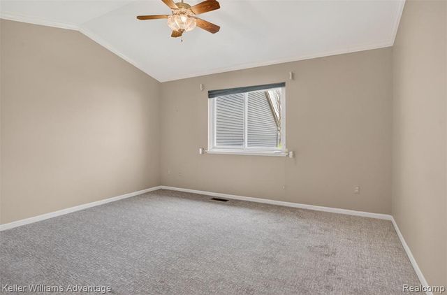 761 Knollwood Circle, South Lyon, MI 48178
