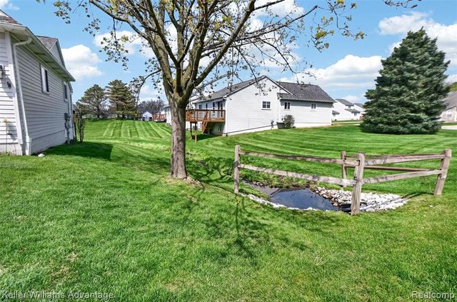 761 Knollwood Circle, South Lyon, MI 48178