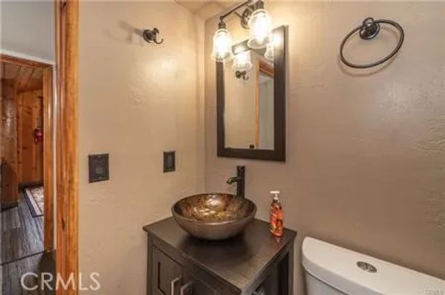 33417 CEDAR DR, Arrowbear, CA 92382