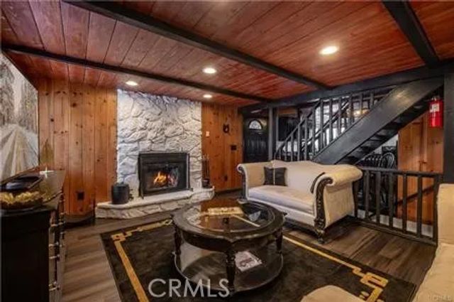33417 CEDAR DR, Arrowbear, CA 92382