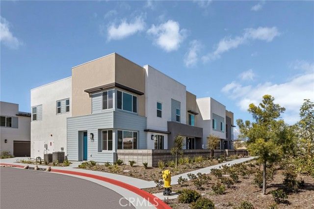 3679 W S. Eichler Paseo 11, Ontario, CA 91761