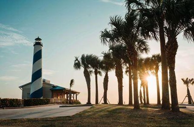 3337 Bay Point Drive, Palacios, TX 77465