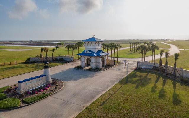 3337 Bay Point Drive, Palacios, TX 77465