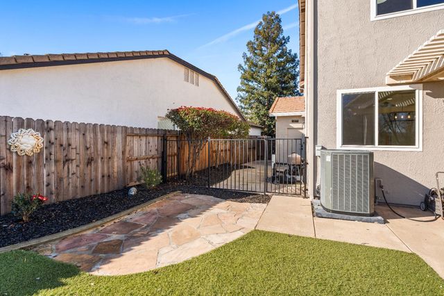 5329 Wesley Rd, Rocklin, CA 95765