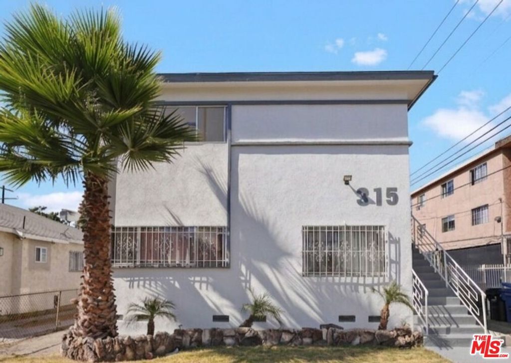 315 W 65th Street, Los Angeles, CA 90003 — exterior