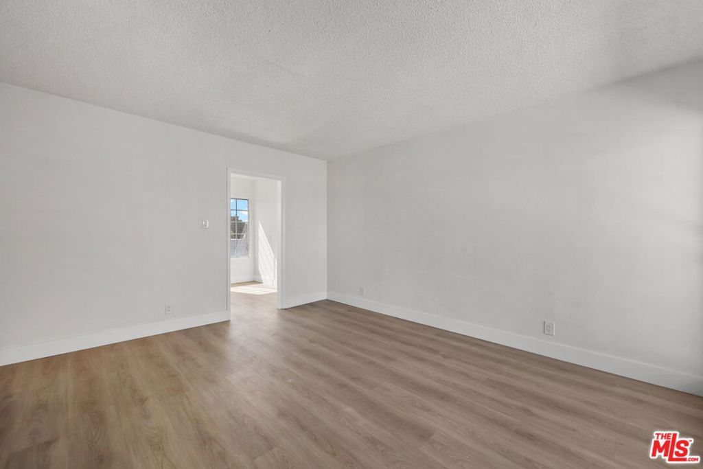 315 W 65th Street, Los Angeles, CA 90003 — photo 5