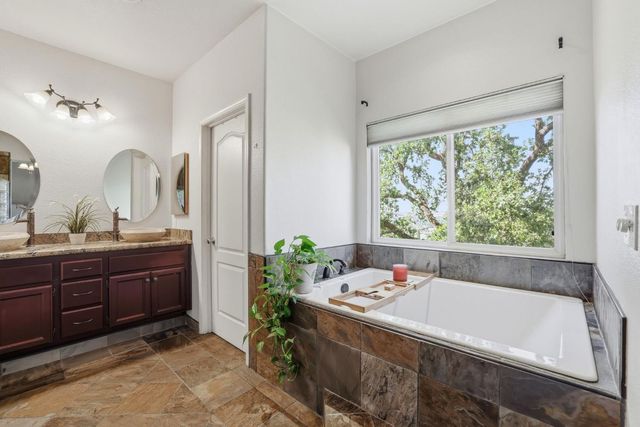 5512 Butte View Ct, Rocklin, CA 95765