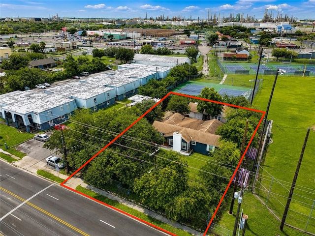 3238 Up River Rd, Corpus Christi, TX 78408