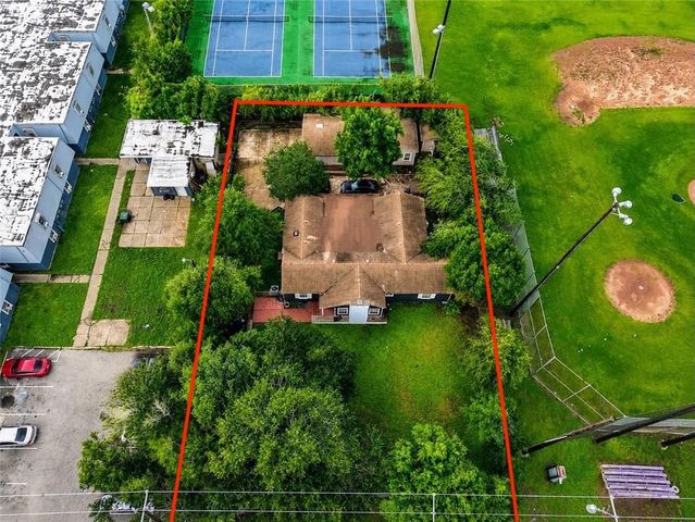 3238 Up River Rd, Corpus Christi, TX 78408