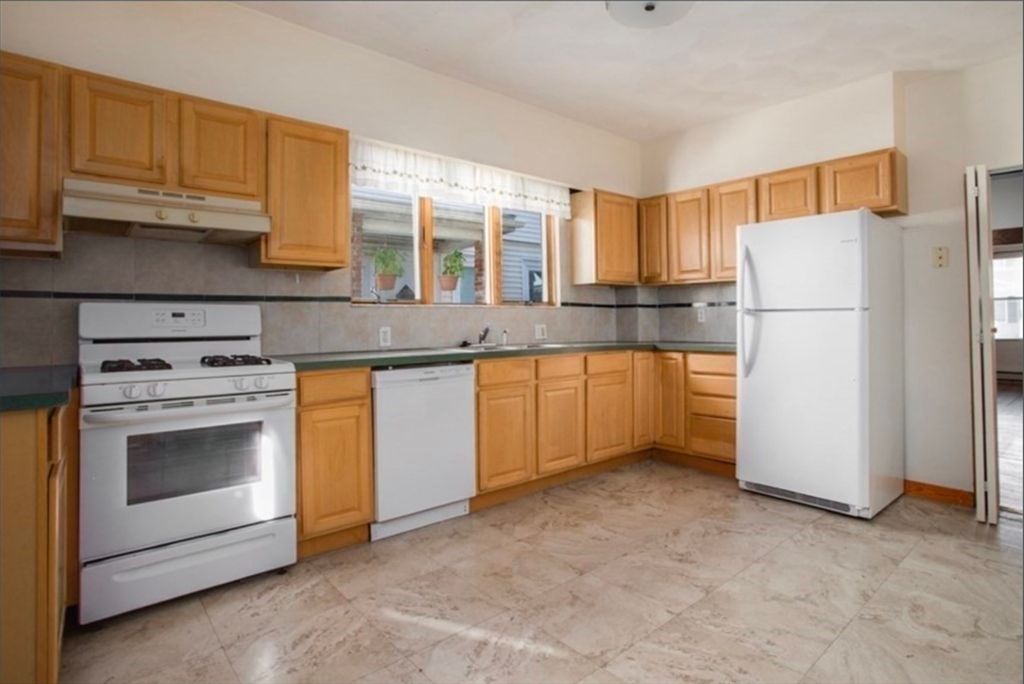 248 Spring Street 1, Medford, MA 02155