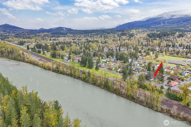 413 Croft Avenue, Gold Bar, WA 98251
