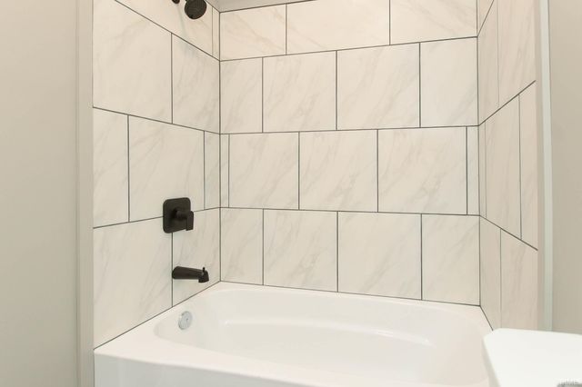 302 W Canal Street, Peru, IN 46970