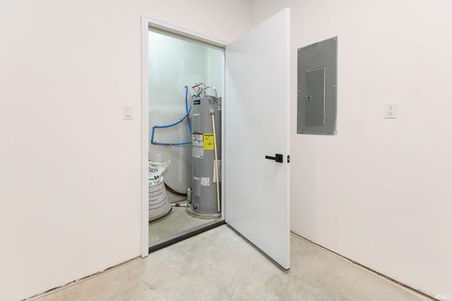 302 W Canal Street, Peru, IN 46970