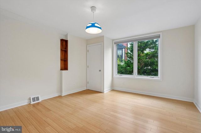 1932 KATER ST, Philadelphia, PA 19146