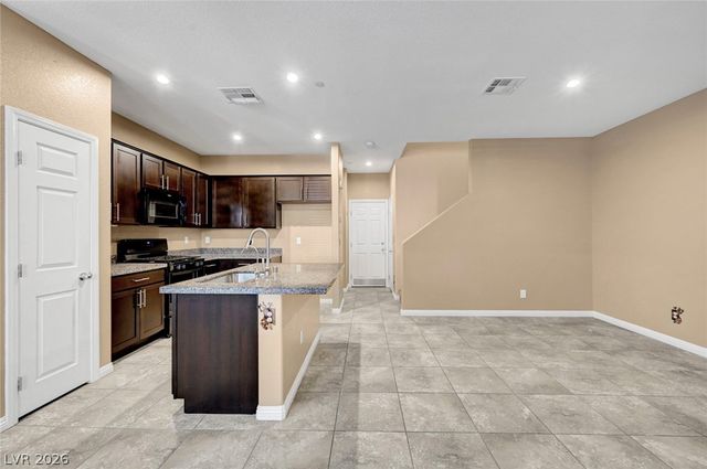 1201 Mission View Court, Henderson, NV 89002