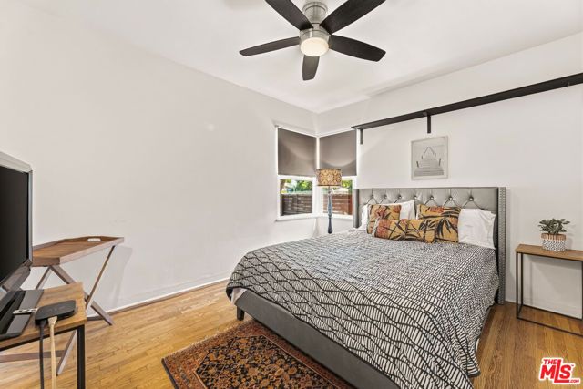 5902 Lemp Avenue, North Hollywood (los Angeles), CA 91601
