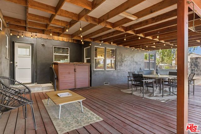 5902 Lemp Avenue, North Hollywood (los Angeles), CA 91601