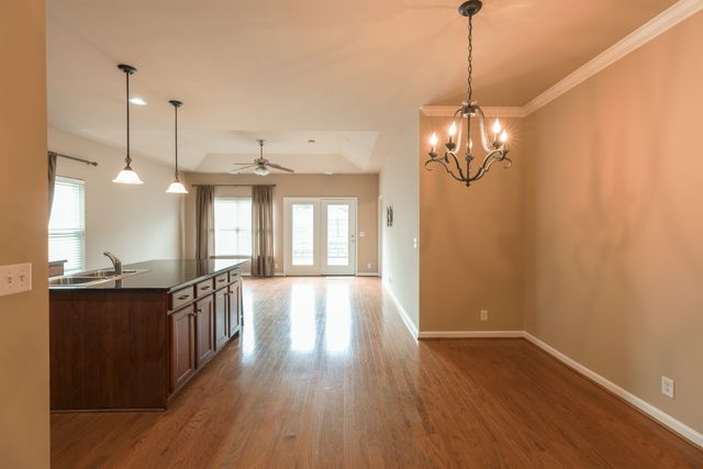 3006 Auld Tatty Dr, Spring Hill, TN 37174