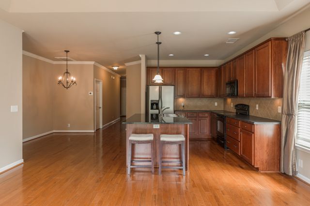 3006 Auld Tatty Dr, Spring Hill, TN 37174