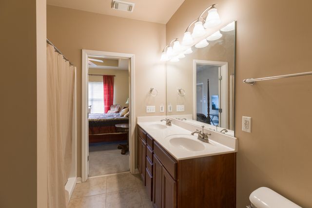 3006 Auld Tatty Dr, Spring Hill, TN 37174