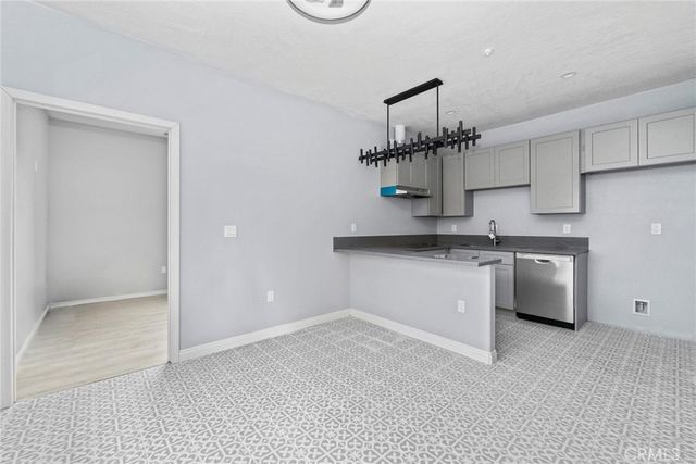 15688 Kingswood, Victorville, CA 92392