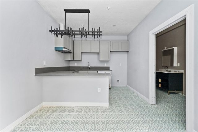15688 Kingswood, Victorville, CA 92392