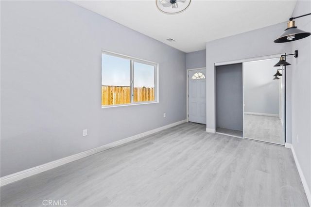 15688 Kingswood, Victorville, CA 92392