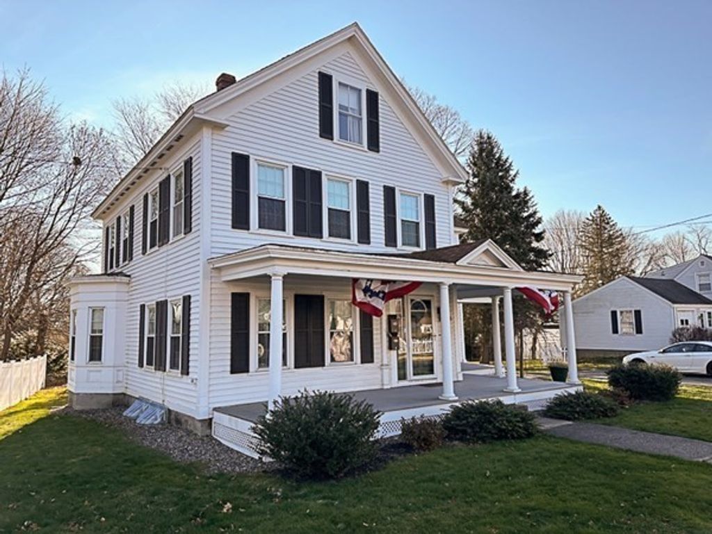 63 Maple Ave 1, Shrewsbury, MA 01545