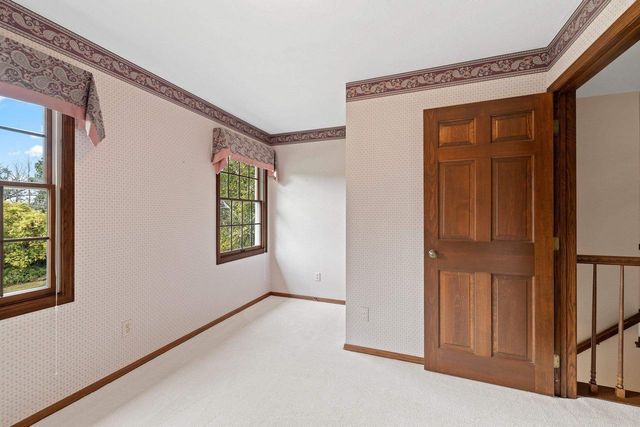 3560 HIGHLAND CENTER DRIVE, Green Bay, WI 54311