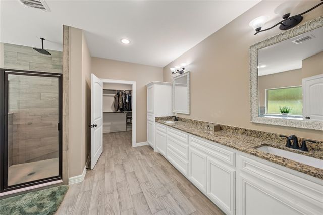 643 Southcreek Park, Livingston, TX 77351