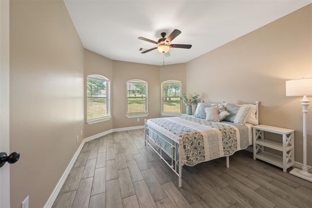 643 Southcreek Park, Livingston, TX 77351