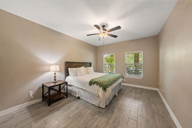 643 Southcreek Park, Livingston, TX 77351