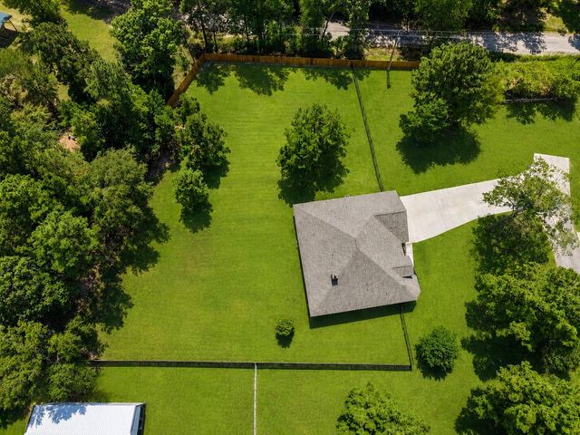 643 Southcreek Park, Livingston, TX 77351