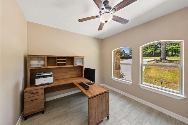 643 Southcreek Park, Livingston, TX 77351