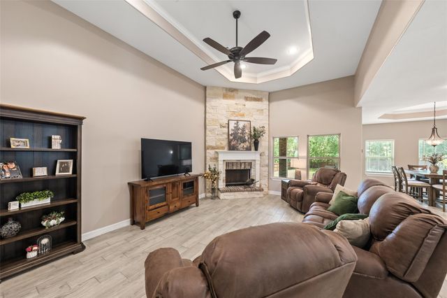 643 Southcreek Park, Livingston, TX 77351