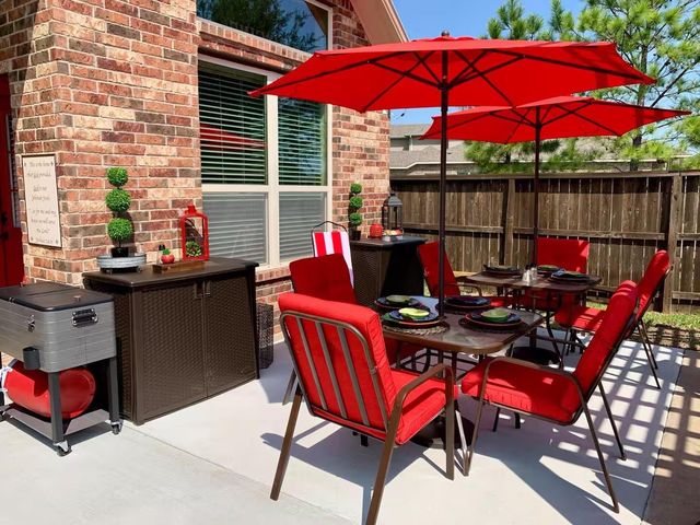 1701 Preserve Lane, Pearland, TX 77089