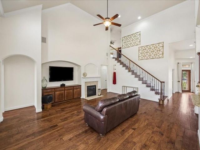 1701 Preserve Lane, Pearland, TX 77089