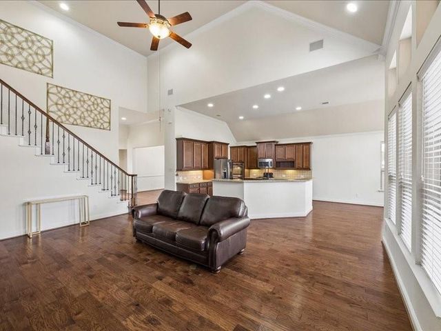 1701 Preserve Lane, Pearland, TX 77089