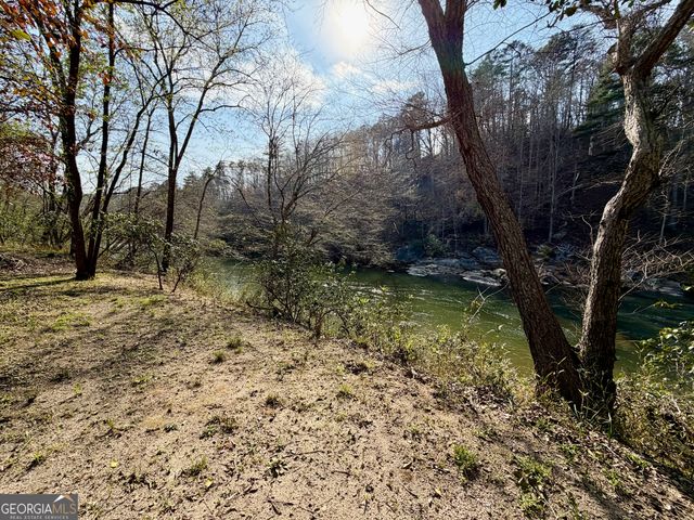 125 River Run Trail, Cornelia, GA 30531