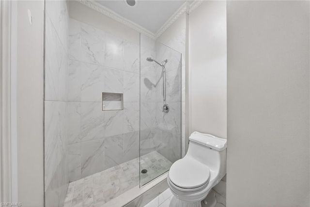 9730 Springlake CIR, Estero, FL 33928