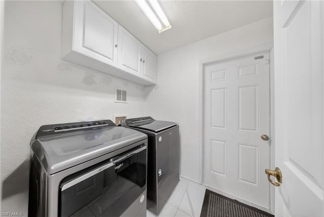 9730 Springlake CIR, Estero, FL 33928