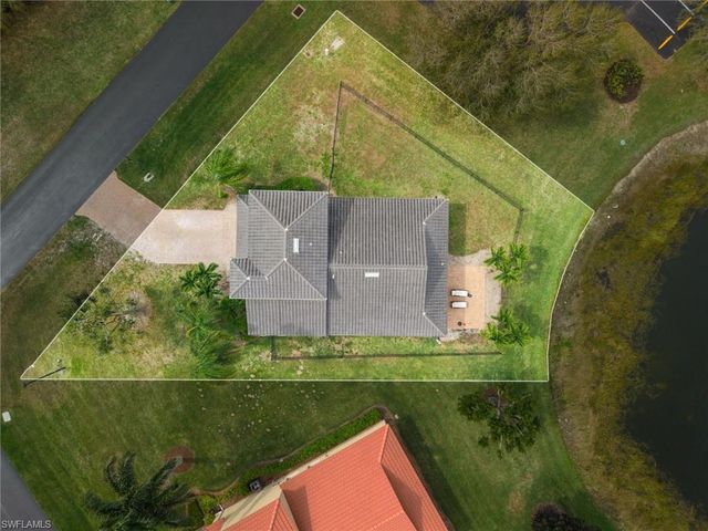 9730 Springlake CIR, Estero, FL 33928