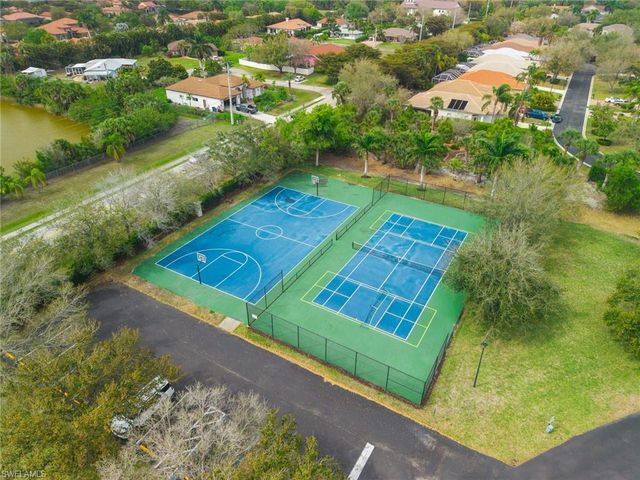 9730 Springlake CIR, Estero, FL 33928