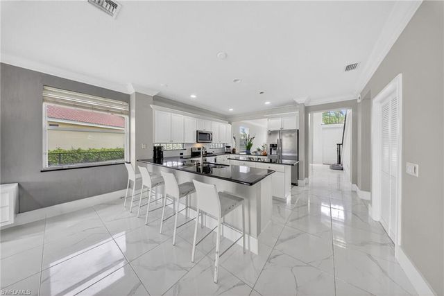 9730 Springlake CIR, Estero, FL 33928