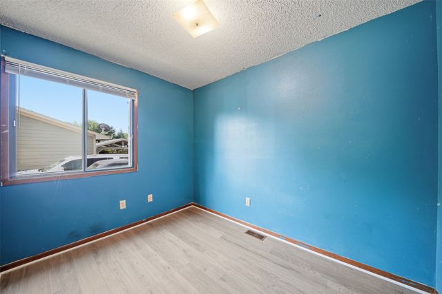 2700 SE 18th Street, Des Moines, IA 50320
