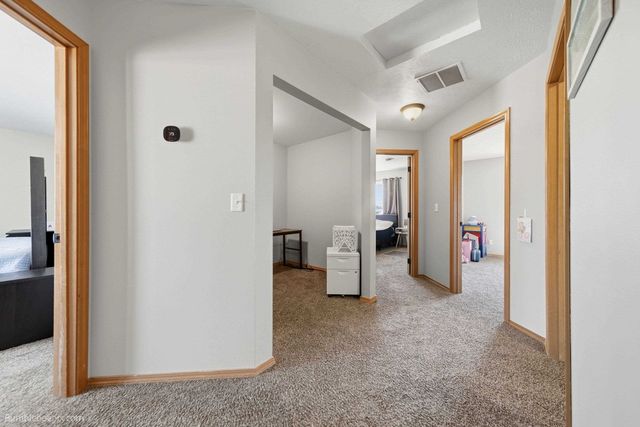 9313 W Foxtail Ln, Cheney, WA 99224